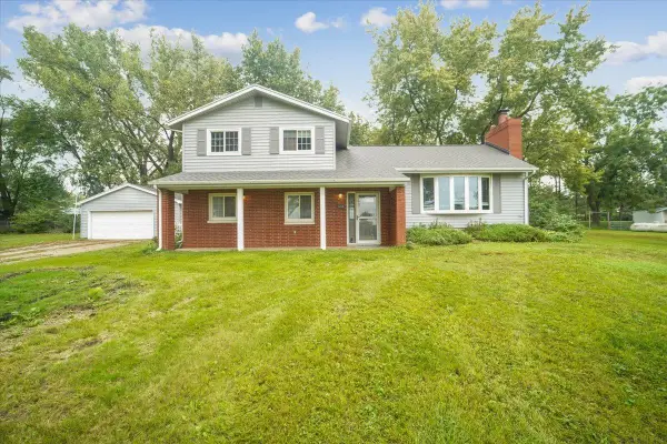 3768 W Ranchero Road, Cedar Falls, IA 50613