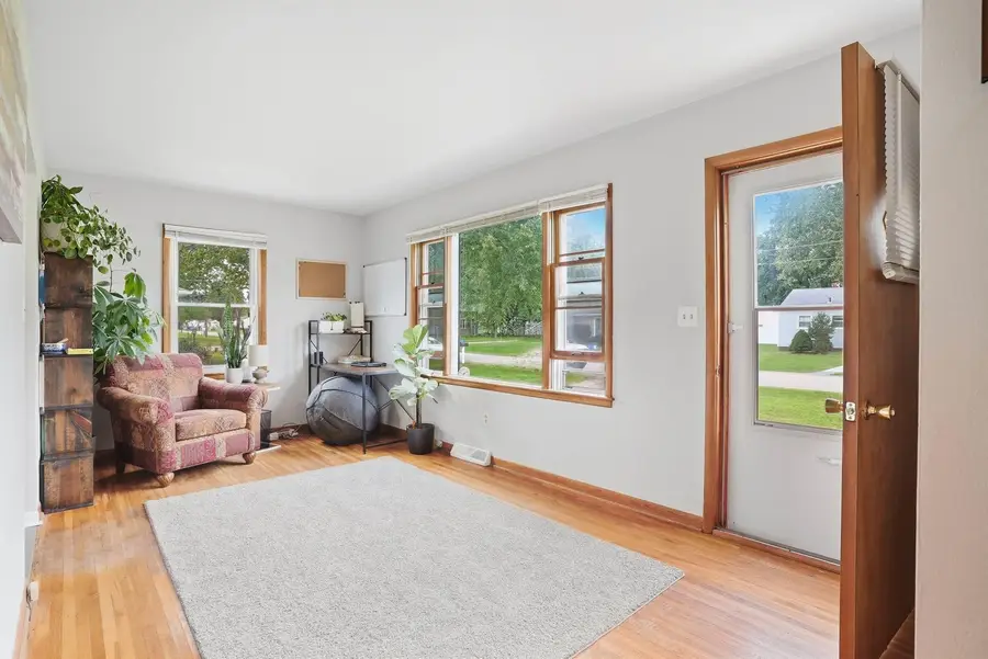 402 2nd Street, Washburn, IA 50702 - #3