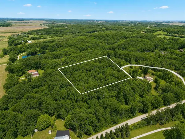 2481 127th Drive, Marengo, IA 52301