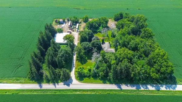 13726 230th Street, Eldora, IA 50627