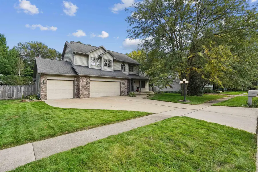 1003 Lakeview Drive, Cedar Falls, IA 50613 - #3
