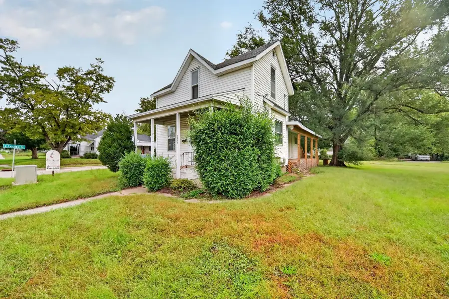 1644 Logan Avenue, Waterloo, IA 50703 - #2