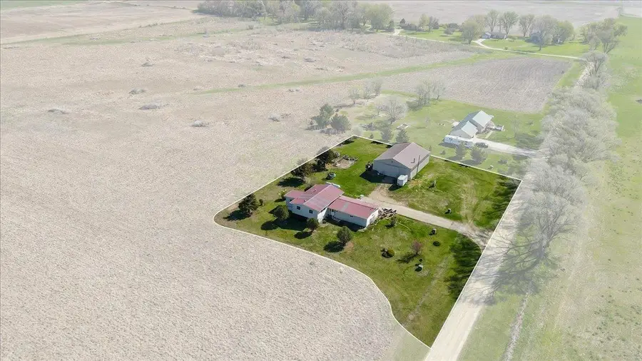 8400 Big Woods Rd, Janesville, IA 50647 - #2