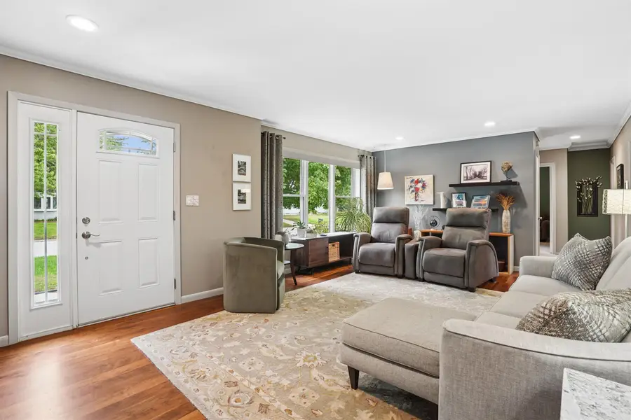 1522 W 7th Street, Cedar Falls, IA 50613 - #3