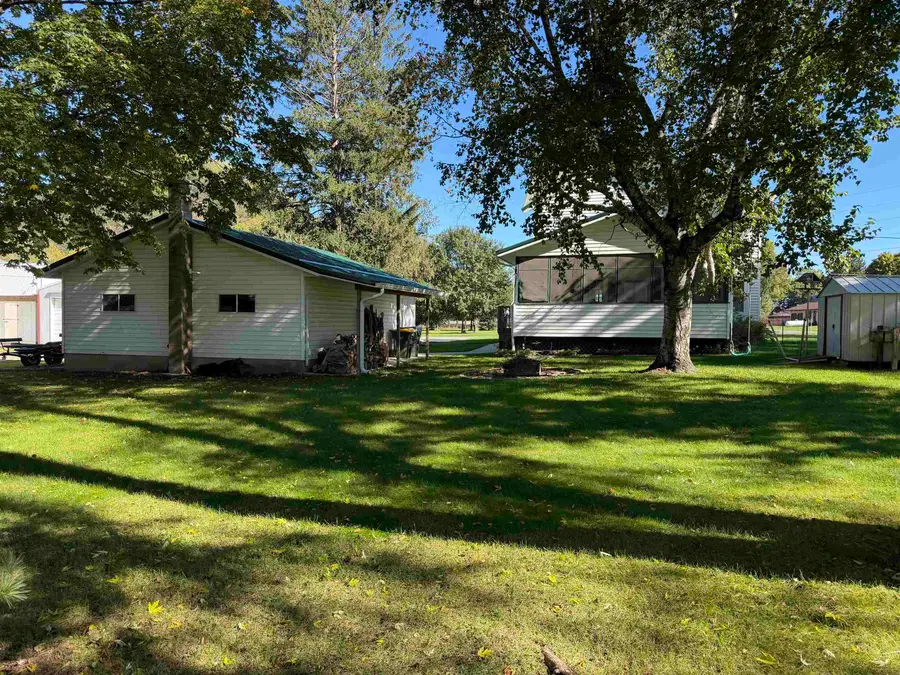 704 Jefferson Avenue, Harpers Ferry, IA 52146 - #3