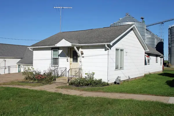307 SE 2nd Street, Tripoli, IA 50676