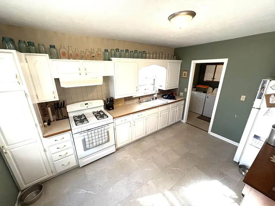 128 Lawrence Avenue, Evansdale, IA 50707 - #2