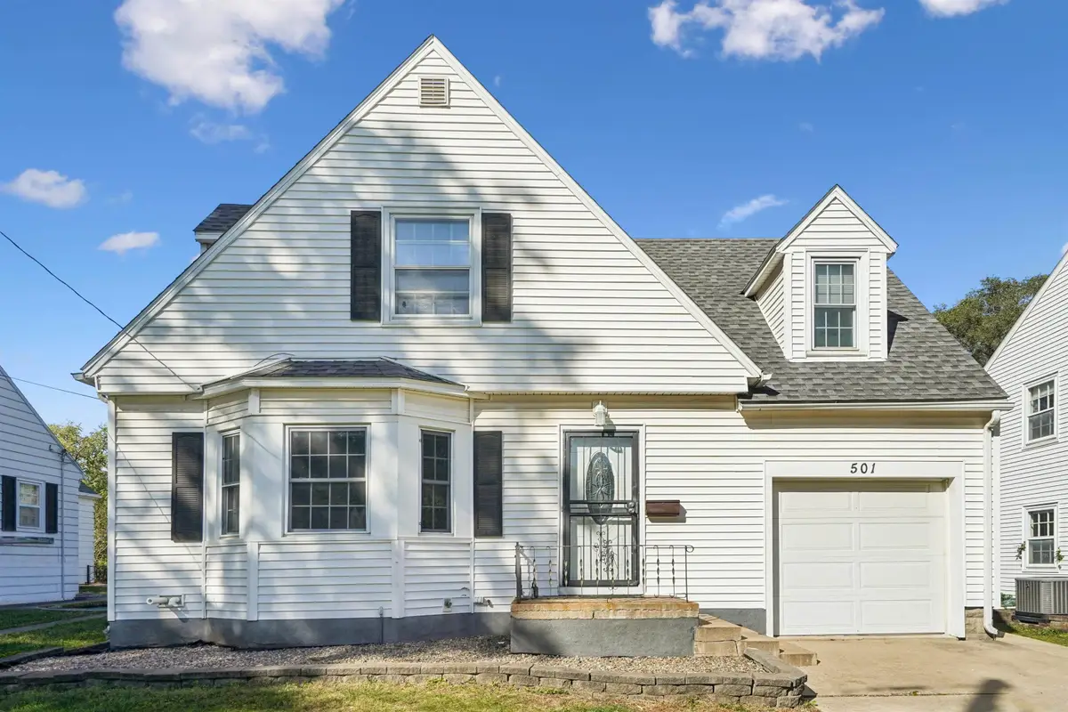 501 Cornwall Avenue, Waterloo, IA 50702 - #1