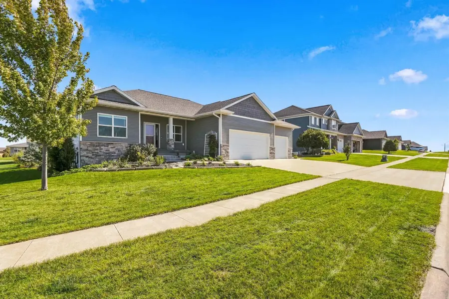4716 Prairie Dock Road, Cedar Falls, IA 50613 - #2