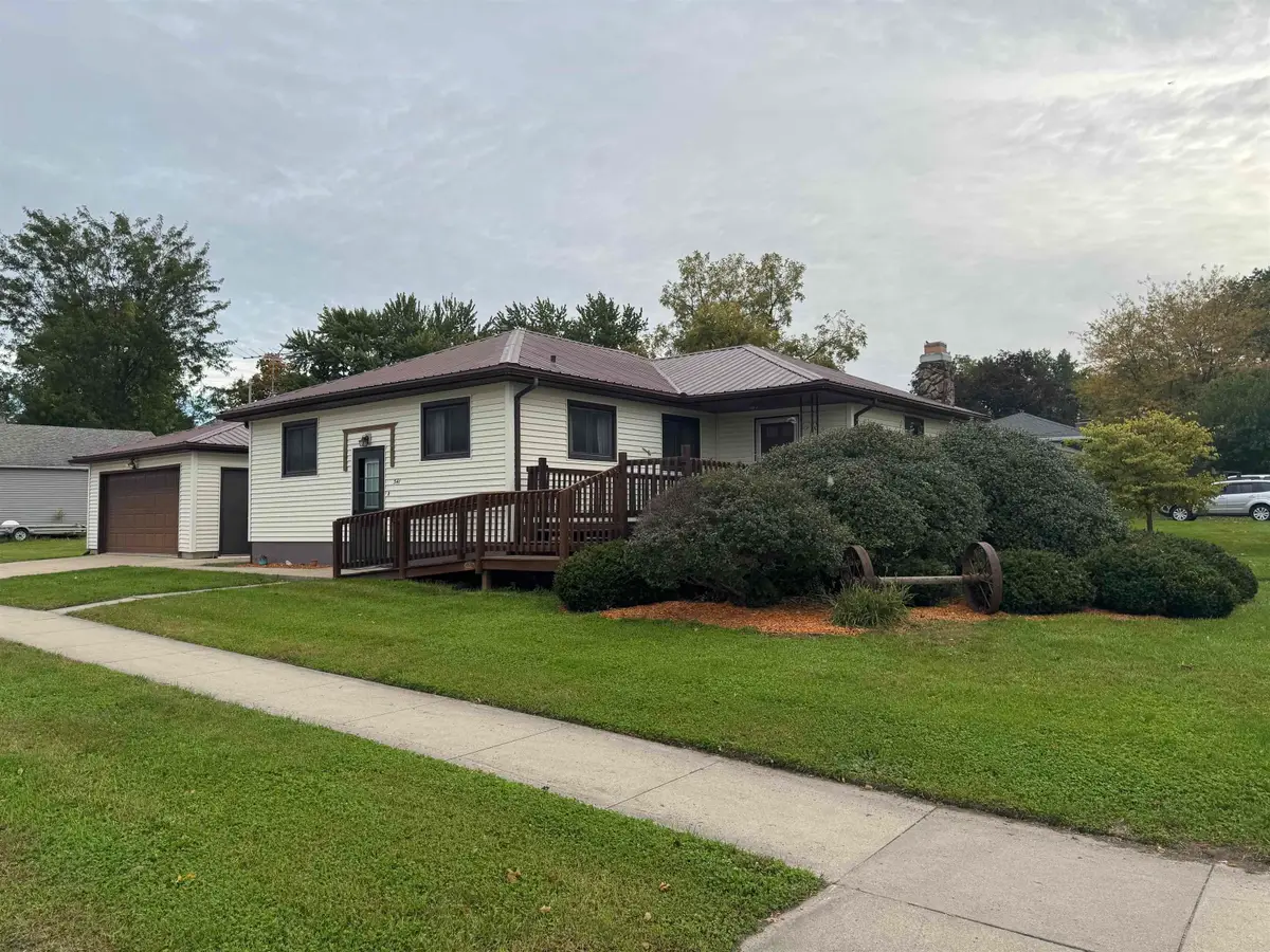 341 S Farrington Street, Denver, IA 50622 - #1