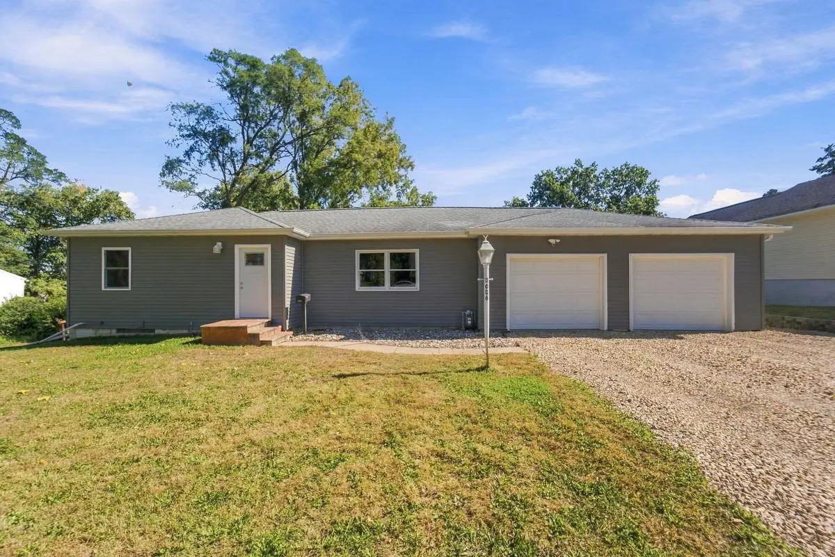 3006 Cedar Heights Drive, Cedar Falls, IA 50613 - #1
