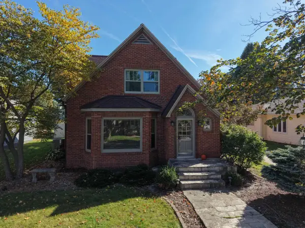 608 3rd Street, Parkersburg, IA 50665