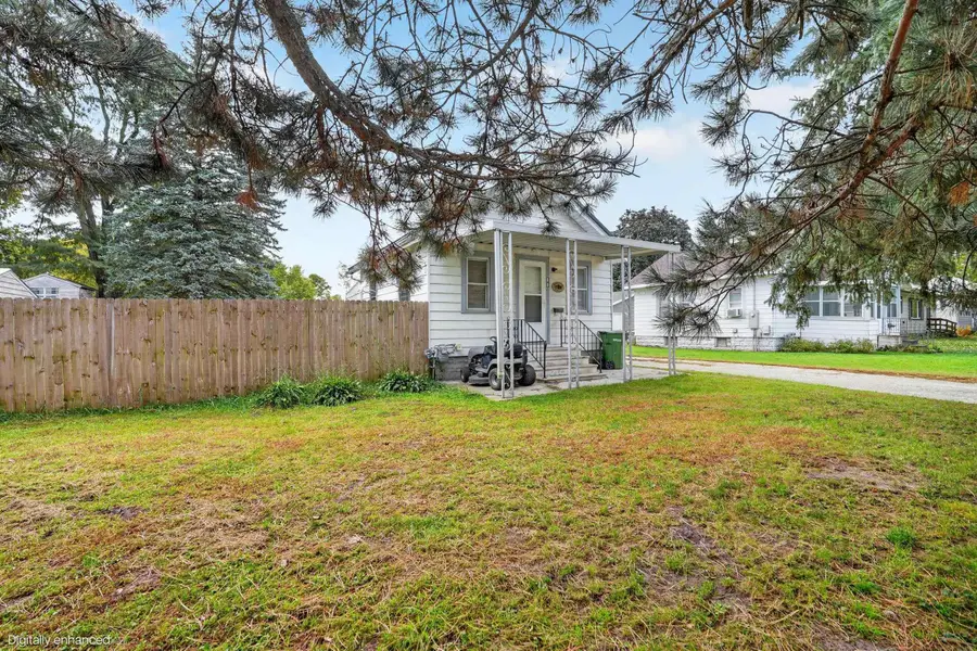86 Zuma Street, Waterloo, IA 50703 - #2