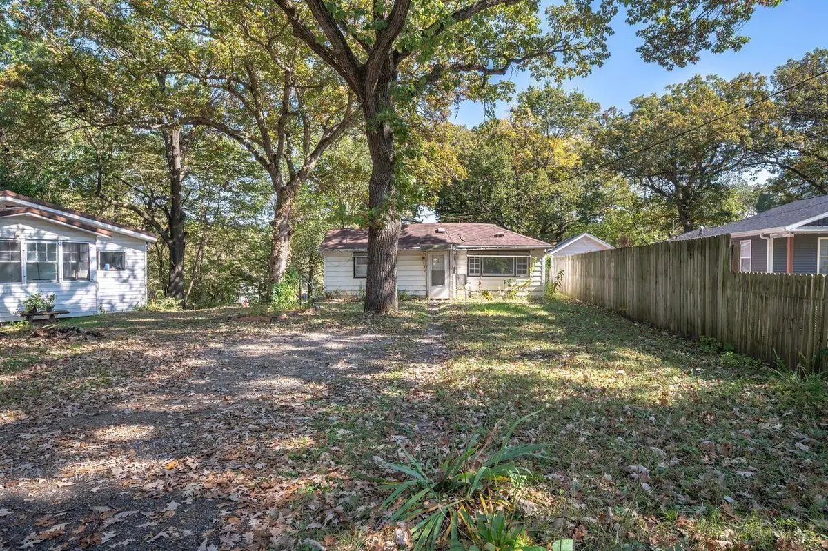 181 4th St, Evansdale, IA 50707 - #1