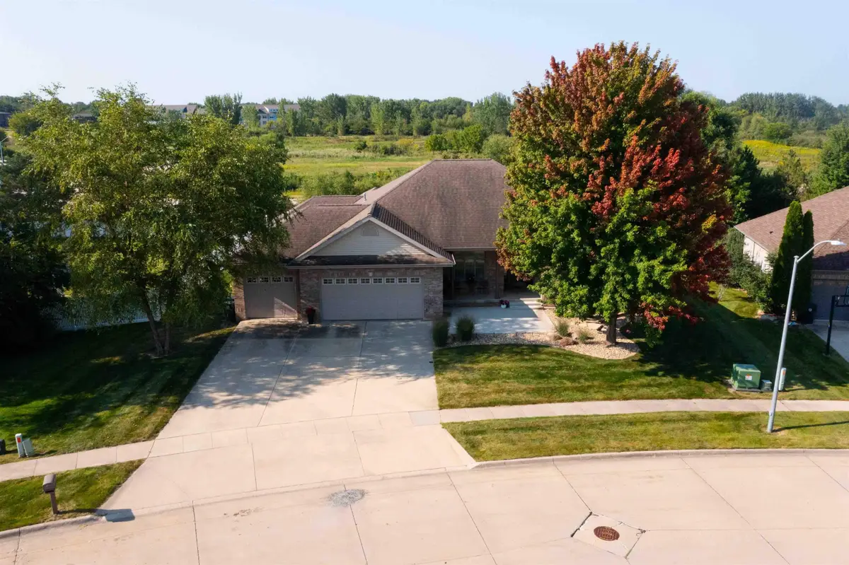 2603 Country Meadow Lane, Cedar Falls, IA 50613 - #1