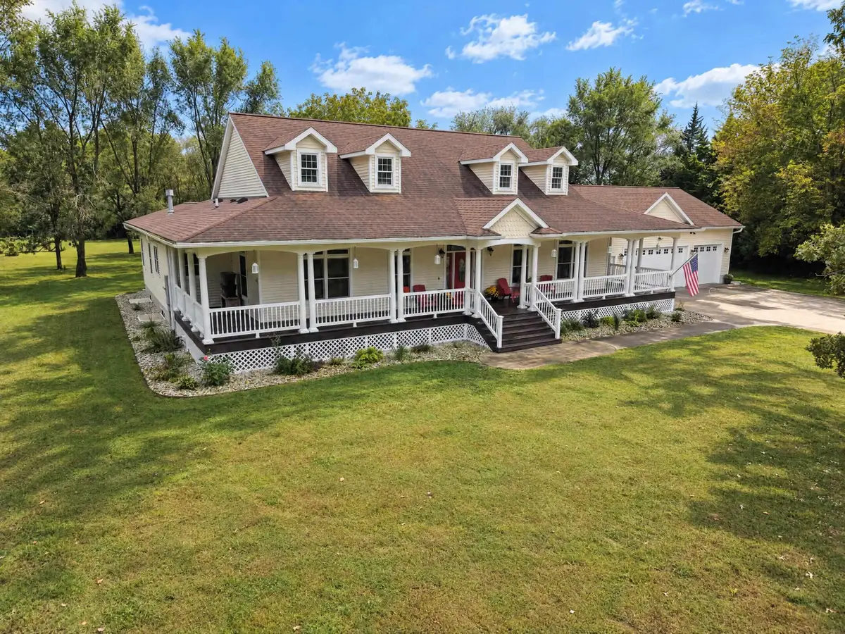 30125 Butler Avenue, Cedar Falls, IA 50613 - #1