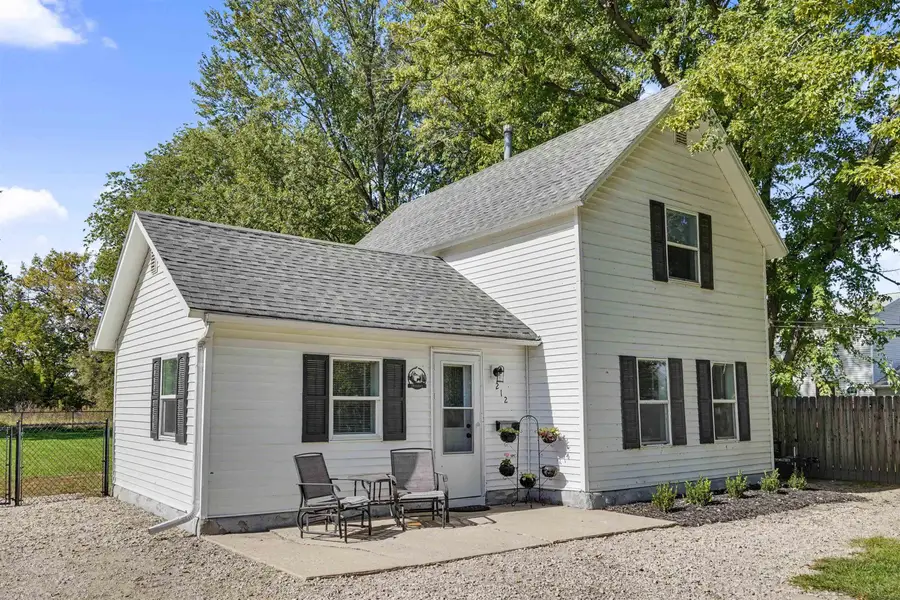 212 Berlin Avenue, Traer, IA 50675 - #3