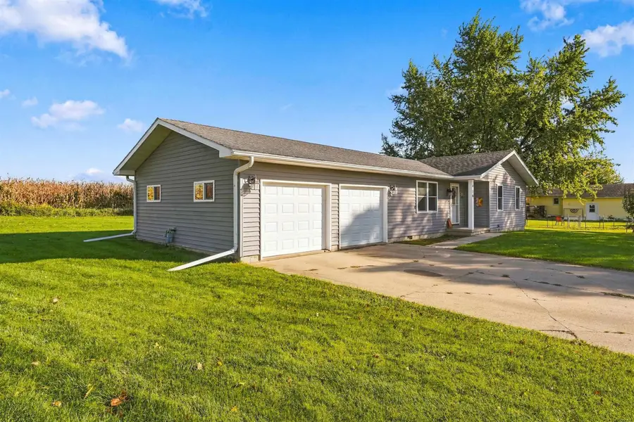 416 O'brien Court, Independence, IA 50644 - #2