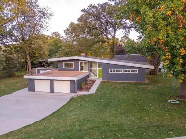 2620 Ashland Avenue, Cedar Falls, IA 50613