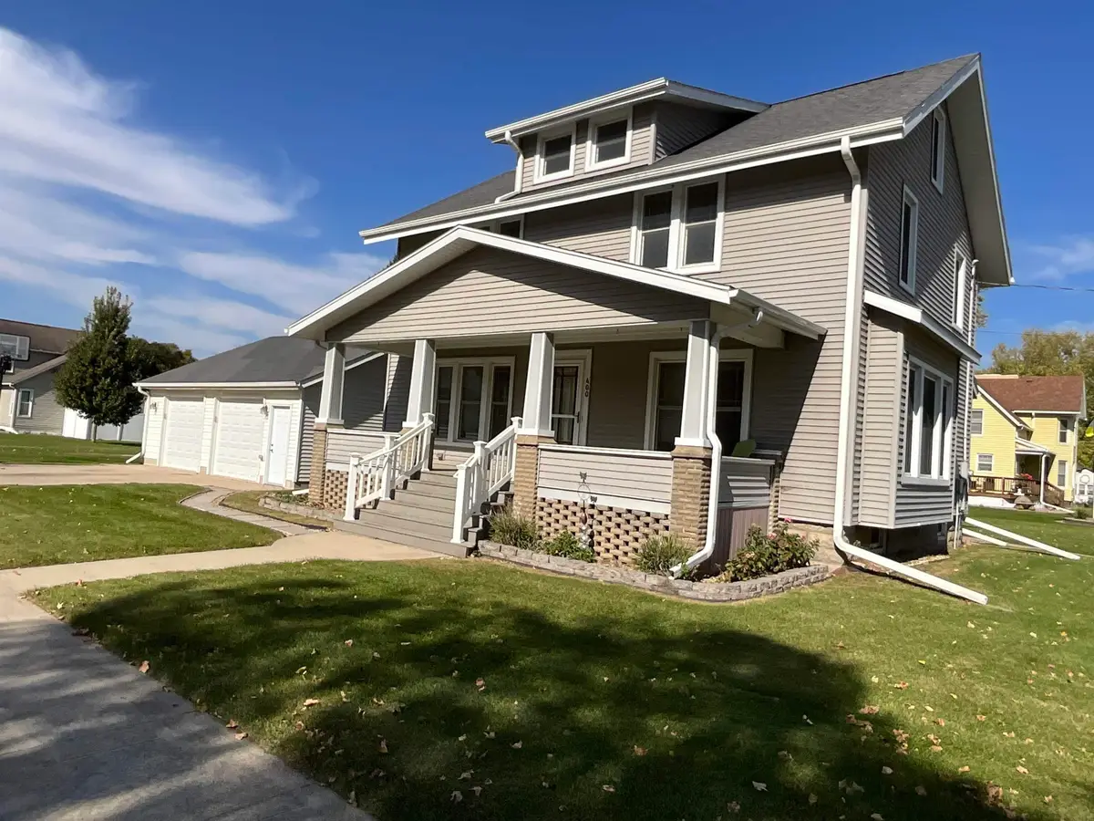 400 Main Street, Elgin, IA 52141 - #1