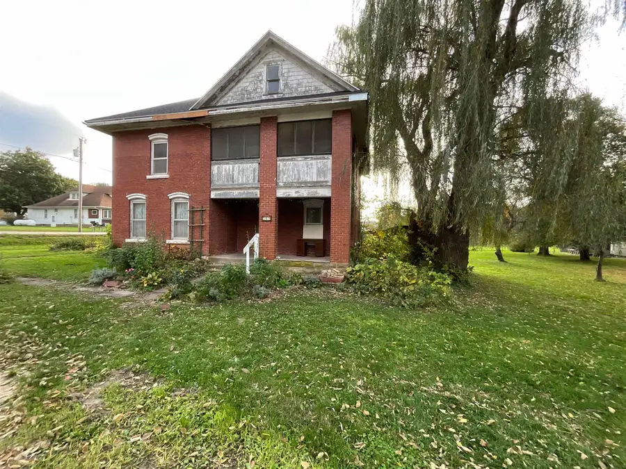 709 Spring Street, Clermont, IA 52135 - #3