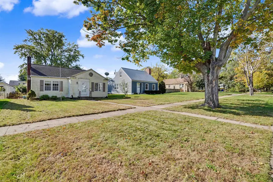 330 Alta Vista Avenue, Waterloo, IA 50703 - #3