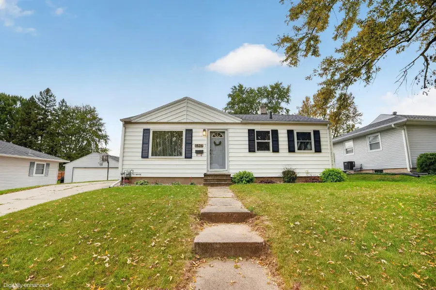 1526 Liberty Avenue, Waterloo, IA 50702 - #2