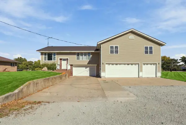 144 Lakeshore Drive, Nashua, IA 50658