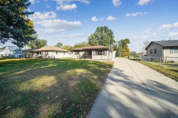 1254 Northey Street, Waterloo, IA 50703