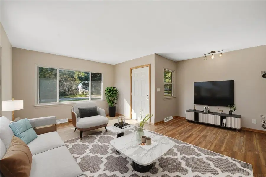 1254 Northey Street, Waterloo, IA 50703 - #3