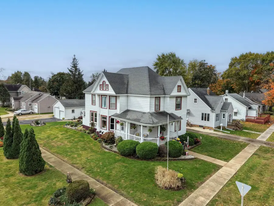 622 3rd Avenue, Ackley, IA 50601 - #3