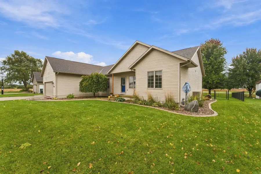 710 Winters Drive, Cedar Falls, IA 50613 - #2