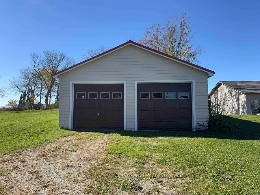 613/617 West St. Sw, Waukon, IA 52172 - #3