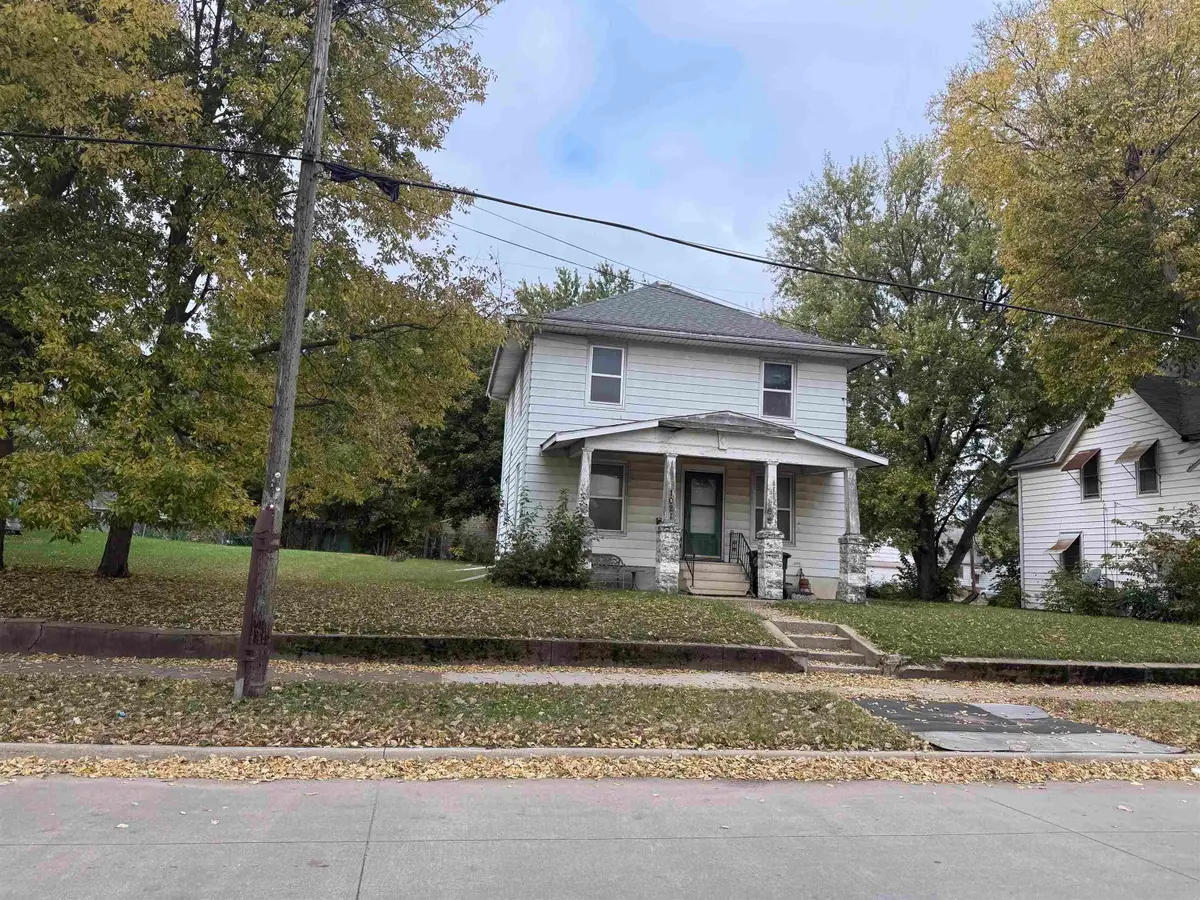 1021 Columbia St., Waterloo, IA 50703 - #1