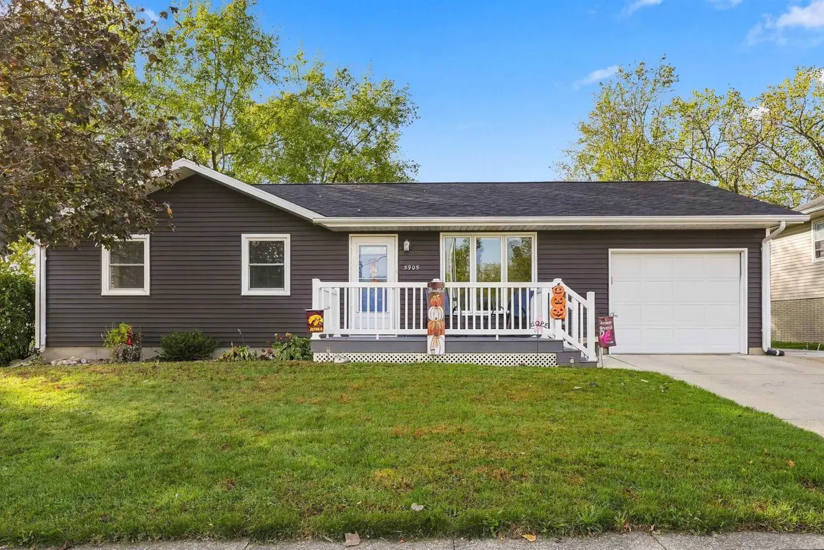 3905 Sager Avenue, Waterloo, IA 50701 - #1