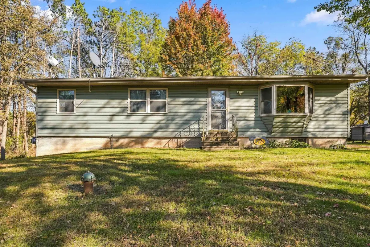 7834 Clark St, Janesville, IA 50647 - #1