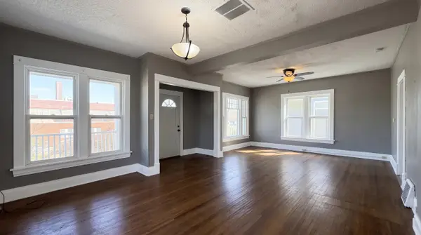 1209 Main Street, Cedar Falls, IA 50613