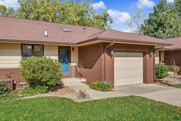 1512 Pinnacle Place, Waterloo, IA 50701