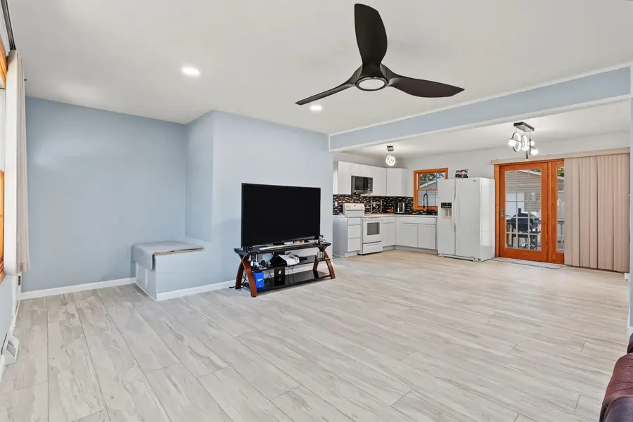 2033 Westview Avenue, Waterloo, IA 50701 - #2