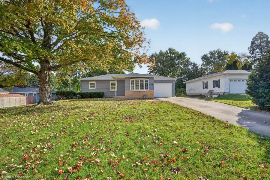 3810 Clearview Drive, Cedar Falls, IA 50613 - #2