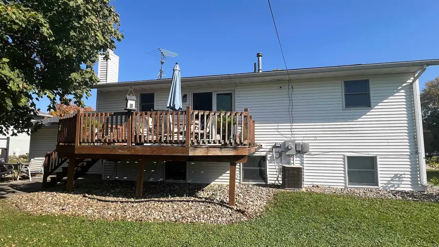 209 S Western Avenue, New Hampton, IA 50659 - #2