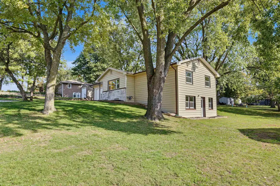 145 Faber Road, Waterloo, IA 50701 - #3