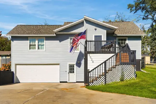 2030 Rainbow Drive, Waterloo, IA 50701