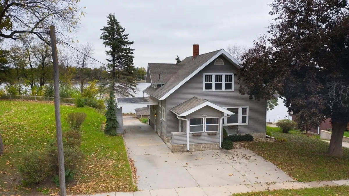 128 Sample Street, Nashua, IA 50658 - #1