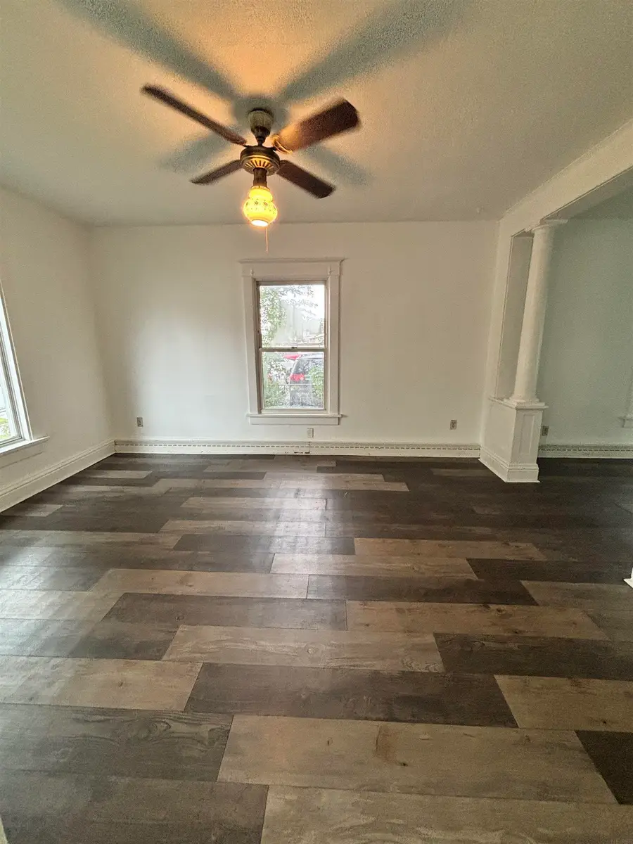 912 Broadway Street, Waterloo, IA 50703 - #2