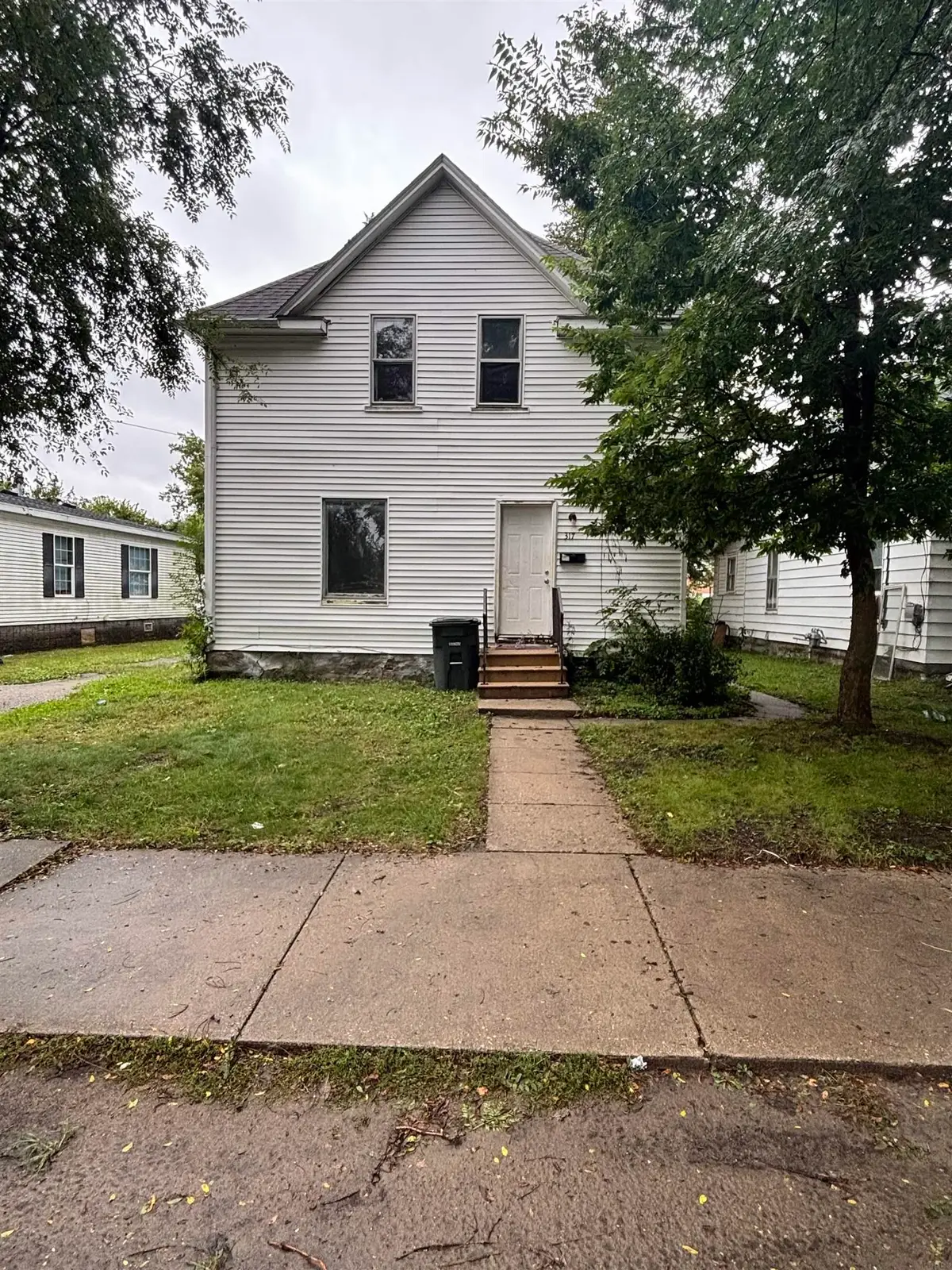 317 Ricker Street, Waterloo, IA 50703 - #1