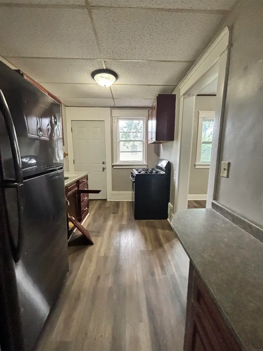 416 Sunnyside Avenue, Waterloo, IA 50701 - #3