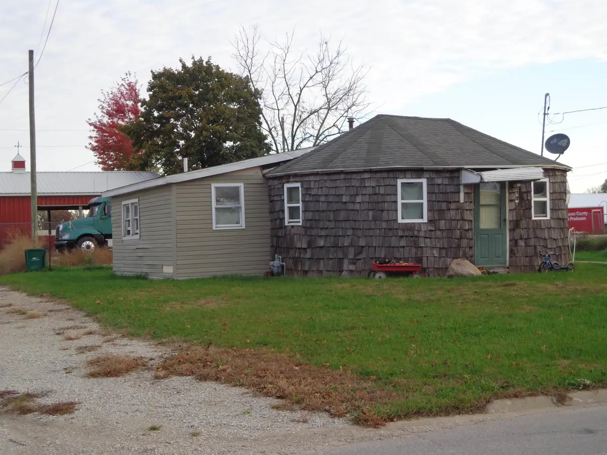 212 NE 12th Street, Independence, IA 50644 - #1