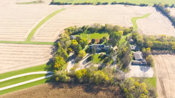 980 S Iowa Avenue, Mason City, IA 50401