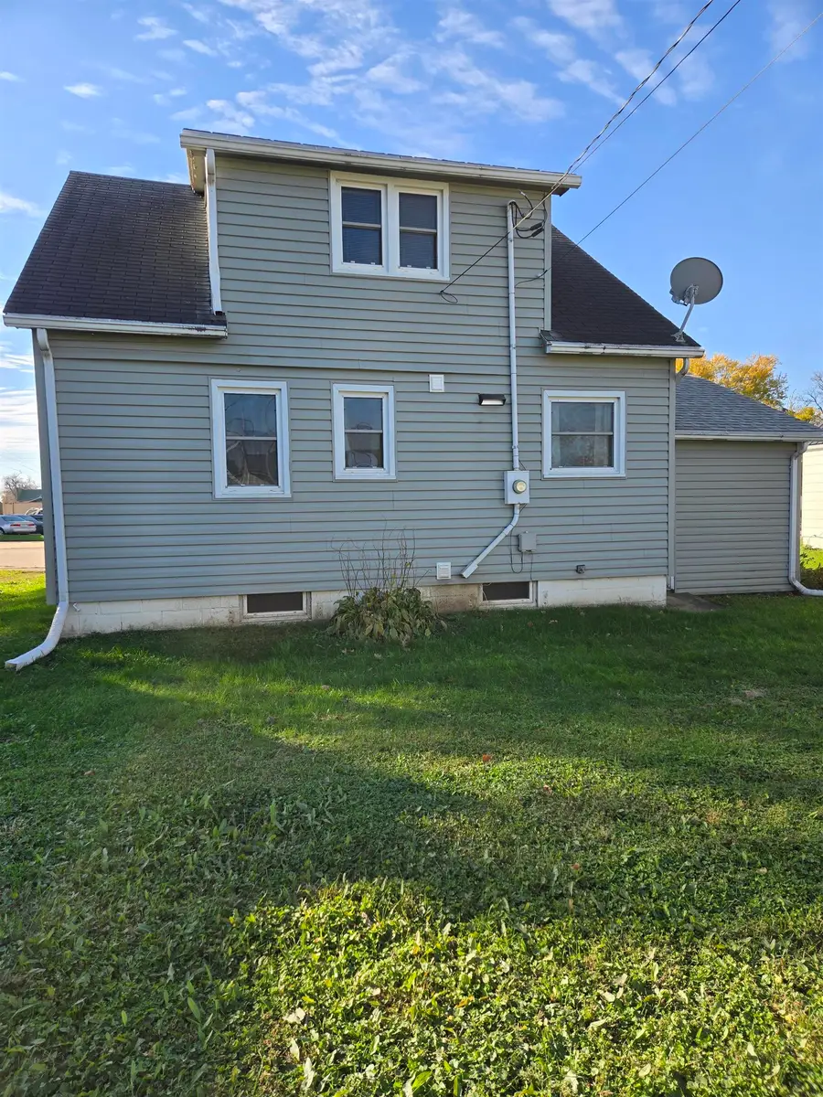 210 2nd Ave W, Cresco, IA 52136 - #3